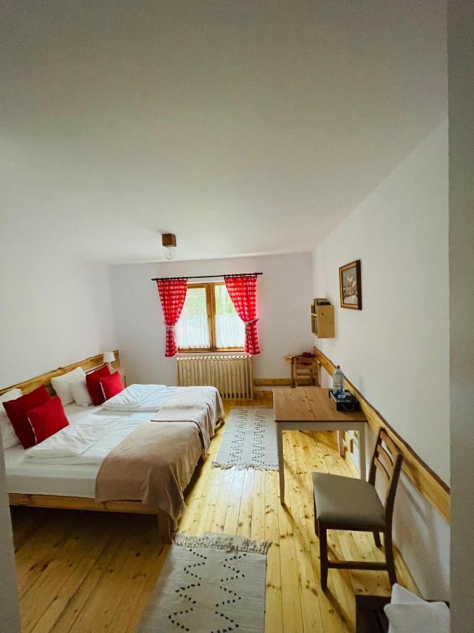 Villa Andolia Moeciu De Sus Esterno foto