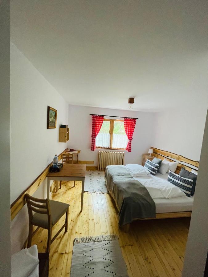 Villa Andolia Moeciu De Sus Esterno foto