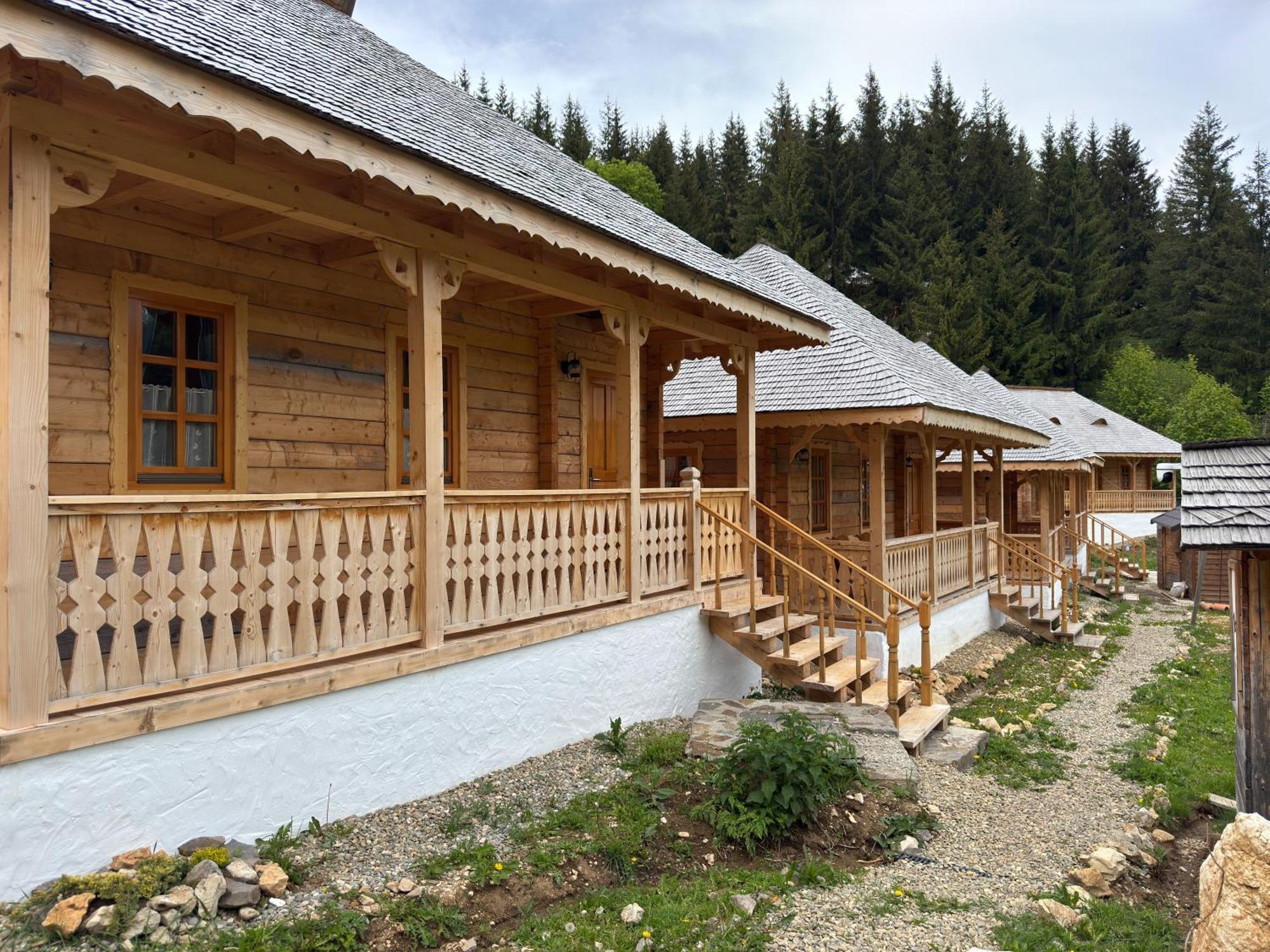 Villa Andolia Moeciu De Sus Esterno foto